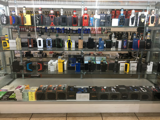 Tobacco Shop «Franklin Smoke Shop», reviews and photos, 24 East Central Street, Franklin, MA 02038, USA