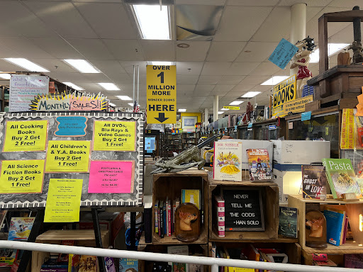 Book Store «Wonder Book & Video», reviews and photos, 1306 W Patrick St, Frederick, MD 21703, USA