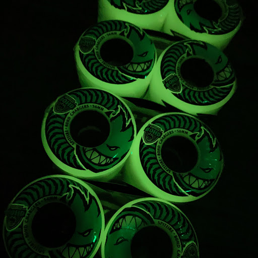 Snowboard Shop «The Vault - Snowboards & Skateboards», reviews and photos, 227 G St, Davis, CA 95616, USA