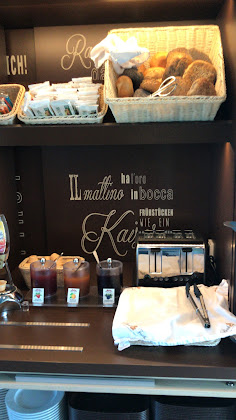 Plats et boissons hôtels B&B Hotel Wolfsburg-Weyhausen 38554 Weyhausen