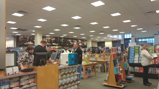 Book Store «Barnes & Noble», reviews and photos, 20600 N Rand Rd, Deer Park, IL 60010, USA