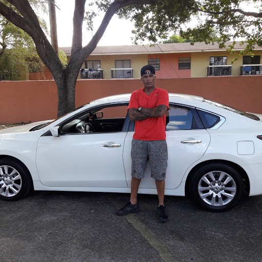 Used Car Dealer «Motorhouse», reviews and photos, 600 US-441, Plantation, FL 33317, USA