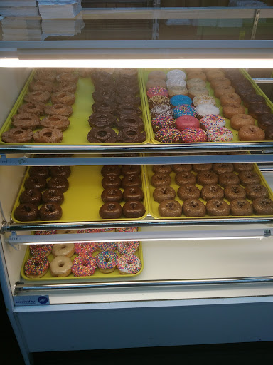 Donut Shop «Best Donuts», reviews and photos, 195 N L Rogers Wells Blvd, Glasgow, KY 42141, USA