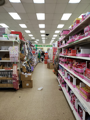 Dollar Store «Dollar Tree», reviews and photos, 12029 Georgia Ave, Wheaton, MD 20902, USA