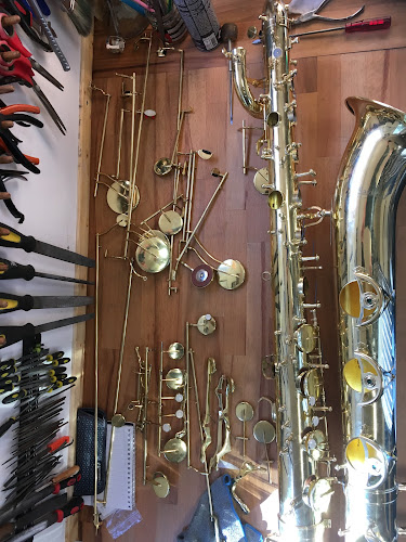 Reviews of MrBs Musical Instrument Repairs in Leicester - Music store