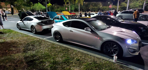 Pet Supply Store «Petco Animal Supplies», reviews and photos, 5975 20th St, Vero Beach, FL 32966, USA