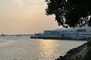 Tuen Mun Ferry Pier image