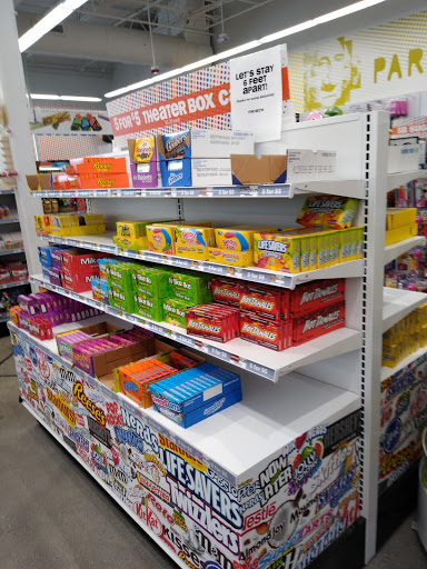 Pet Supply Store «PetSmart», reviews and photos, 815 McDermott Street, Council Bluffs, IA 51501, USA