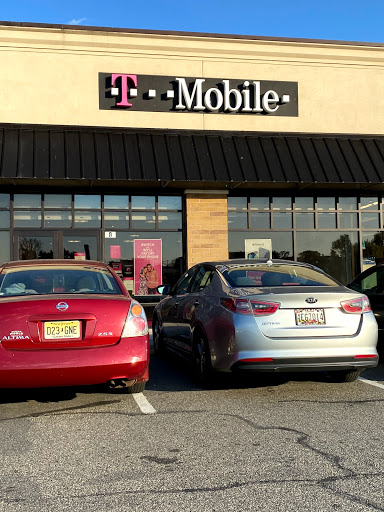 Cell Phone Store «T-Mobile», reviews and photos, 206 Passaic St, Garfield, NJ 07026, USA