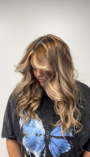 Hair Salon «Kate Emilies A Salon», reviews and photos, 54 Pembroke Rd #6, Danbury, CT 06811, USA