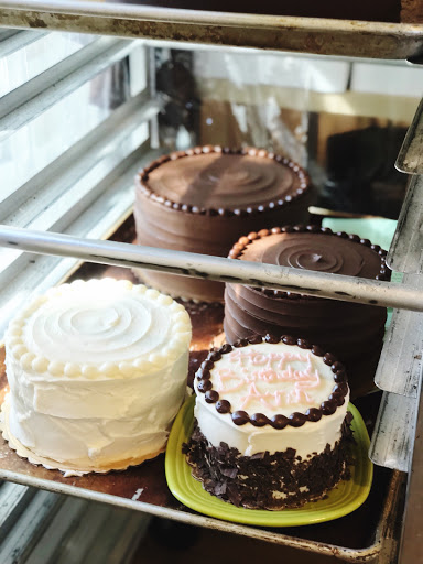 Wedding Bakery «THE CHOCOLATE a dessert cafe», reviews and photos, 212 State St, Orem, UT 84058, USA