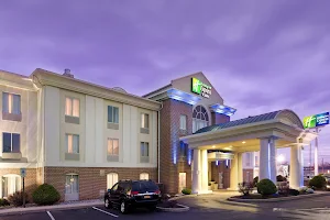 Holiday Inn Express & Suites Chambersburg, an IHG Hotel image