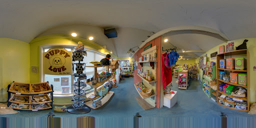 Pet Supply Store «Puppy Love By the Sea», reviews and photos, 271 N Hemlock St, Cannon Beach, OR 97110, USA
