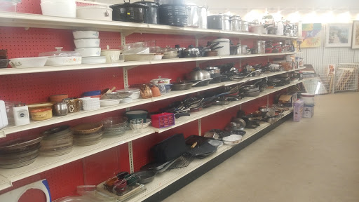 Thrift Store «The Salvation Army Family Store & Donation Center», reviews and photos, 51200 Van Dyke, Shelby Charter Township, MI 48316, USA