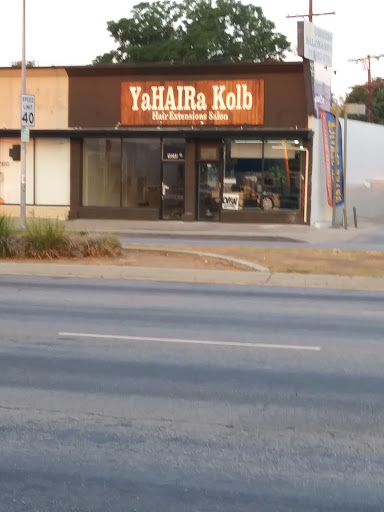 Yahaira Kolb Salon