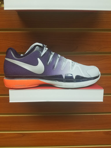 Tennis Store «White Line Sports», reviews and photos, 2305 N 10th St, McAllen, TX 78501, USA