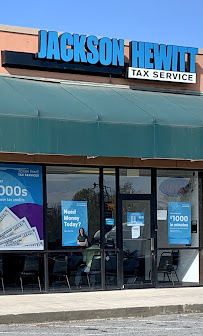Jackson Hewitt Tax Service - Photo 2 - Car repair in Garden City, GA, Savannah