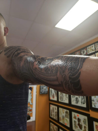 Explore 3 daughters tattoo ideas, creative tattoo ideas in Jacksonville, available at TrueLove Tattoo