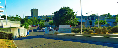 Centre de radiothérapie Saint-Louis Croix-Rouge française à Toulon