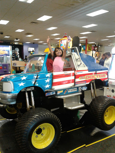 Shopping Mall «Pinole Vista Shopping Center», reviews and photos, 1440 Fitzgerald Dr, Pinole, CA 94564, USA