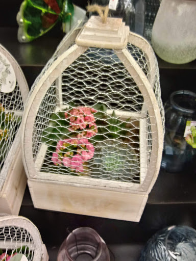 Shopping Mall «Bond Shopping Center», reviews and photos, 1891 S State Rd, Upper Darby, PA 19082, USA