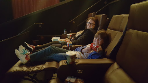 Movie Theater «Cinemark Tinseltown Lubbock», reviews and photos, 2535 82nd St, Lubbock, TX 79423, USA