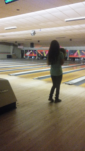 Bowling Alley «Eagle Lanes», reviews and photos, 507 N Bryant St, Pleasanton, TX 78064, USA