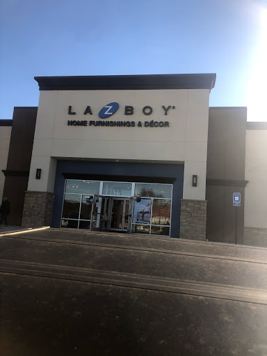 Furniture Store «La-Z-Boy Home Furnishings & Decor», reviews and photos, 1150 Scenic Hwy S, Lawrenceville, GA 30045, USA