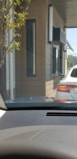 Coffee Shop «Starbucks», reviews and photos, 24529 Twelve Mile Rd, Southfield, MI 48034, USA