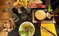 Raclette du Restaurant Les Fondus de la Raclette Paris 11° Parmentier - n°2