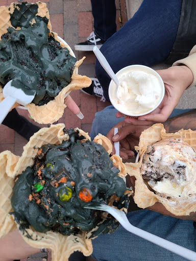 Ice Cream Shop «Cold Stone Creamery», reviews and photos, 228 Central Park Ave, Virginia Beach, VA 23462, USA