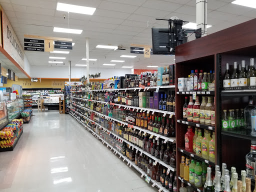 Grocery Store «Mar-Val», reviews and photos, 517 S Tehama St, Willows, CA 95988, USA