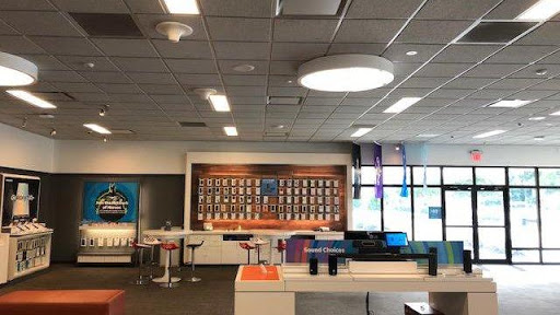 Cell Phone Store «AT&T», reviews and photos, 5555 Main St, Zachary, LA 70791, USA