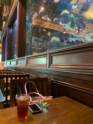 Sporting Goods Store «Bass Pro Shops», reviews and photos, 11550 Lakeridge Pkwy, Ashland, VA 23005, USA