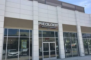 Pieology Pizzeria Campus Pointe, Fresno, CA image