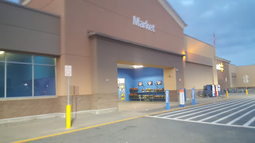 Department Store «Walmart Supercenter», reviews and photos, 7400 Guilford Dr, Frederick, MD 21704, USA