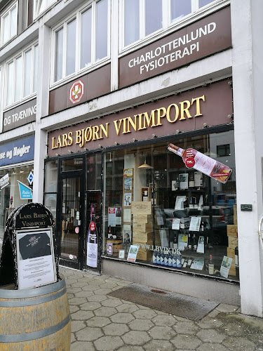 Anmeldelser af Lars Bjørn Vinimport i Værløse - Vinhandel