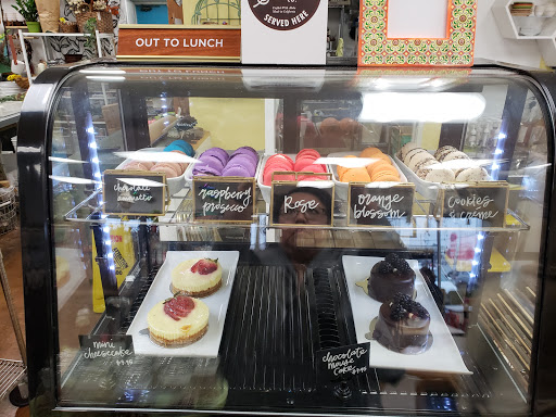 Florist «Classics Flowers and Confections», reviews and photos, 10069 Valley View St, Cypress, CA 90630, USA