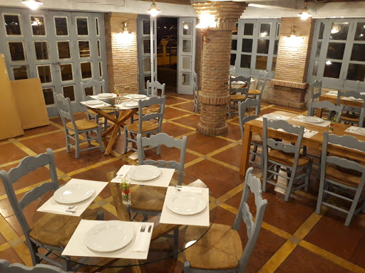 Restaurante Alcantara - C. San Pedro de Alcántara, 27, 11300 La Línea de la Concepción, Cádiz