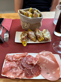 Antipasti du Restaurant italien Jambons 10 Vins à Mios - n°8