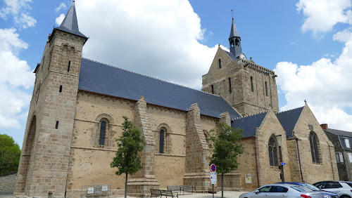 Église Notre-Dame de Pontorson à Pontorson