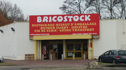 Bricostock à Saint-André-de-Cubzac