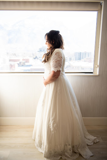 Bridal Shop «Gowns By Pamela - Bridal Gown Rental», reviews and photos, 394 W Main St, Lehi, UT 84043, USA