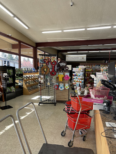 Pet Supply Store «Fluffy & Floyd Pet Supply», reviews and photos, 5211 Capitol Blvd SE, Tumwater, WA 98501, USA