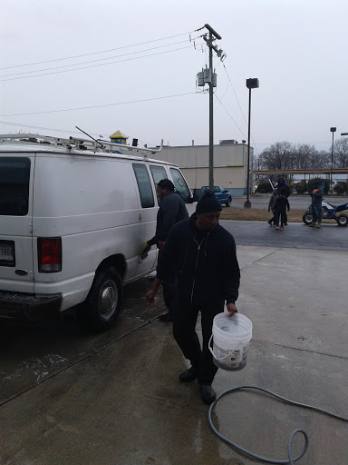 Auto Parts Store «Advance Auto Parts», reviews and photos, 1522 N Main St, Suffolk, VA 23434, USA