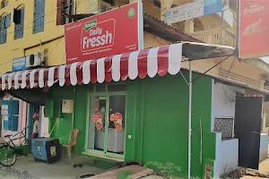 Delfrez - Chicken and Meat Shop image