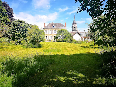 La Doucelle, maison d'hôtes et de culture à Lignières-Orgères
