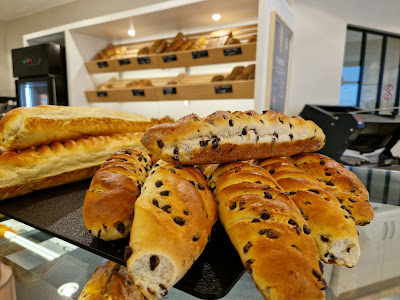 B2 VILLE D’AVRAY - Boulangerie au Carré à Ville-d'Avray