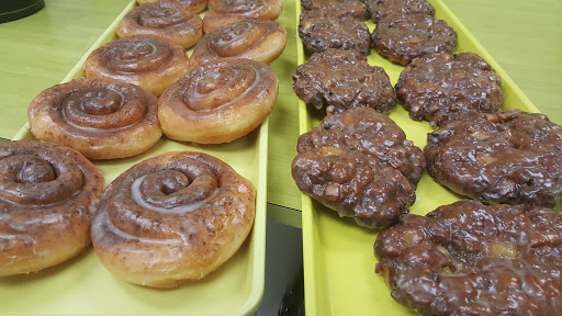 Donut Shop «Sweet Spot Donuts», reviews and photos, 3105 Ira E Woods Ave #130, Grapevine, TX 76051, USA