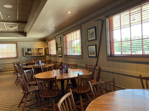 American Restaurant «Machine Shed», reviews and photos, 11151 Hickman Rd, Urbandale, IA 50322, USA